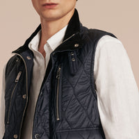 NAVY Veste sans manches matelassée à poches multiples