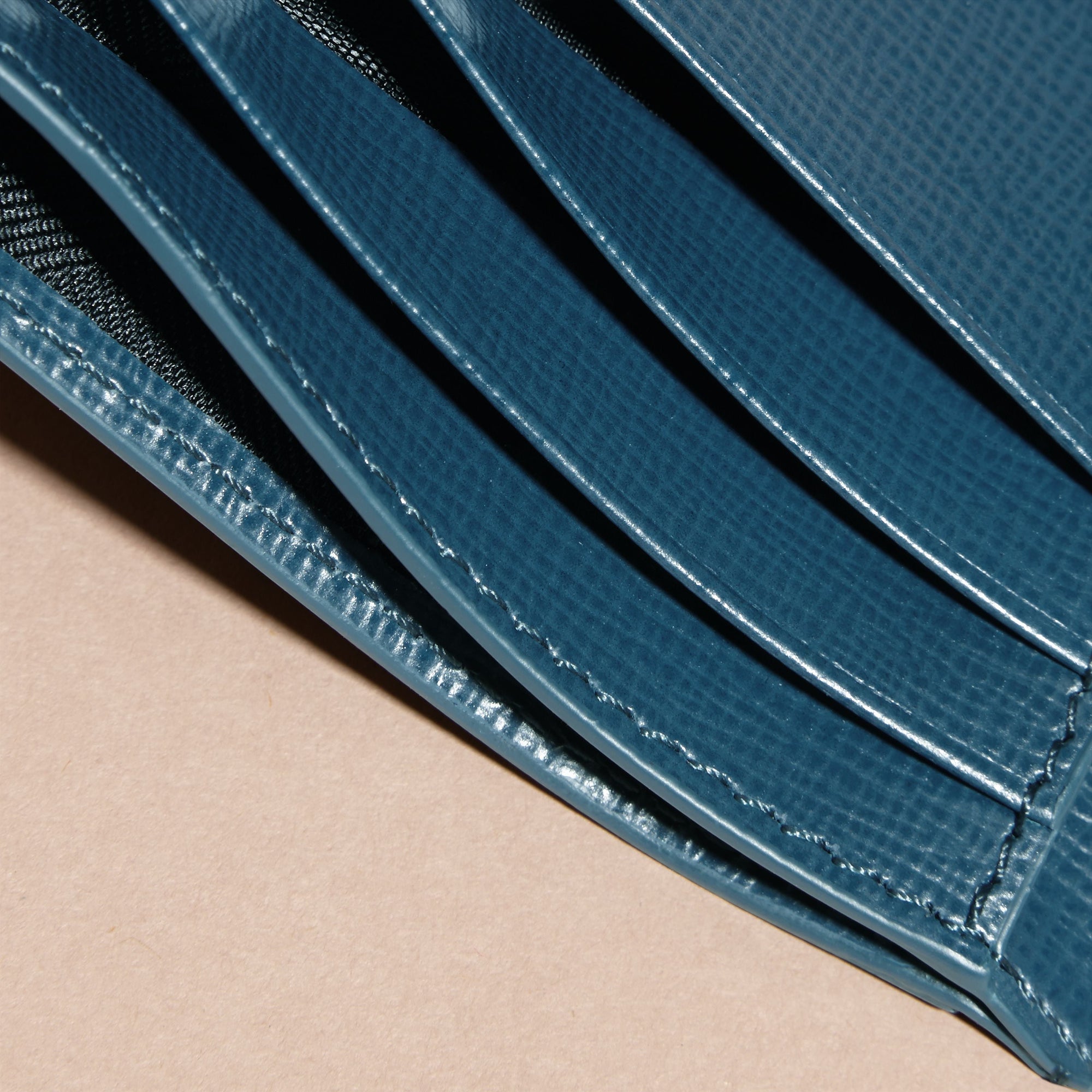 MINERAL BLUE Porte-cartes en cuir London
