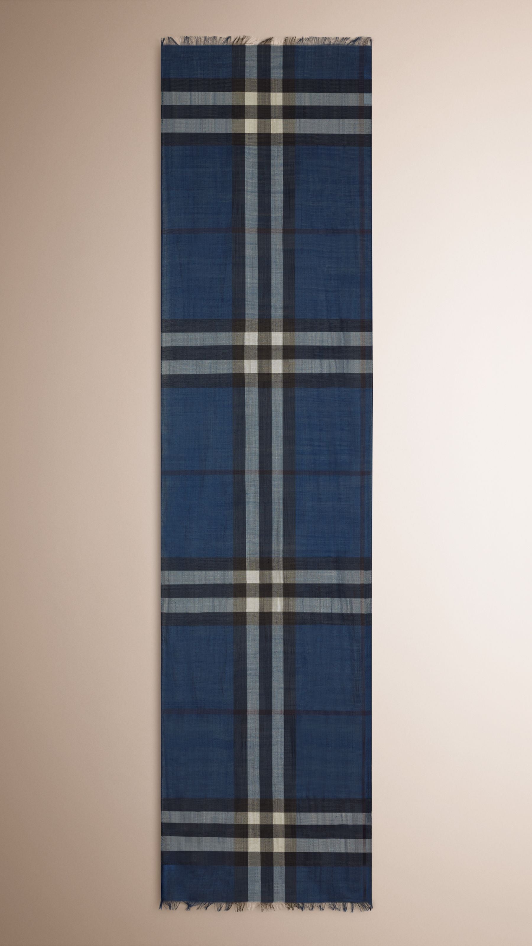 CADET BLUE Foulard en laine et soie à motif Exploded check