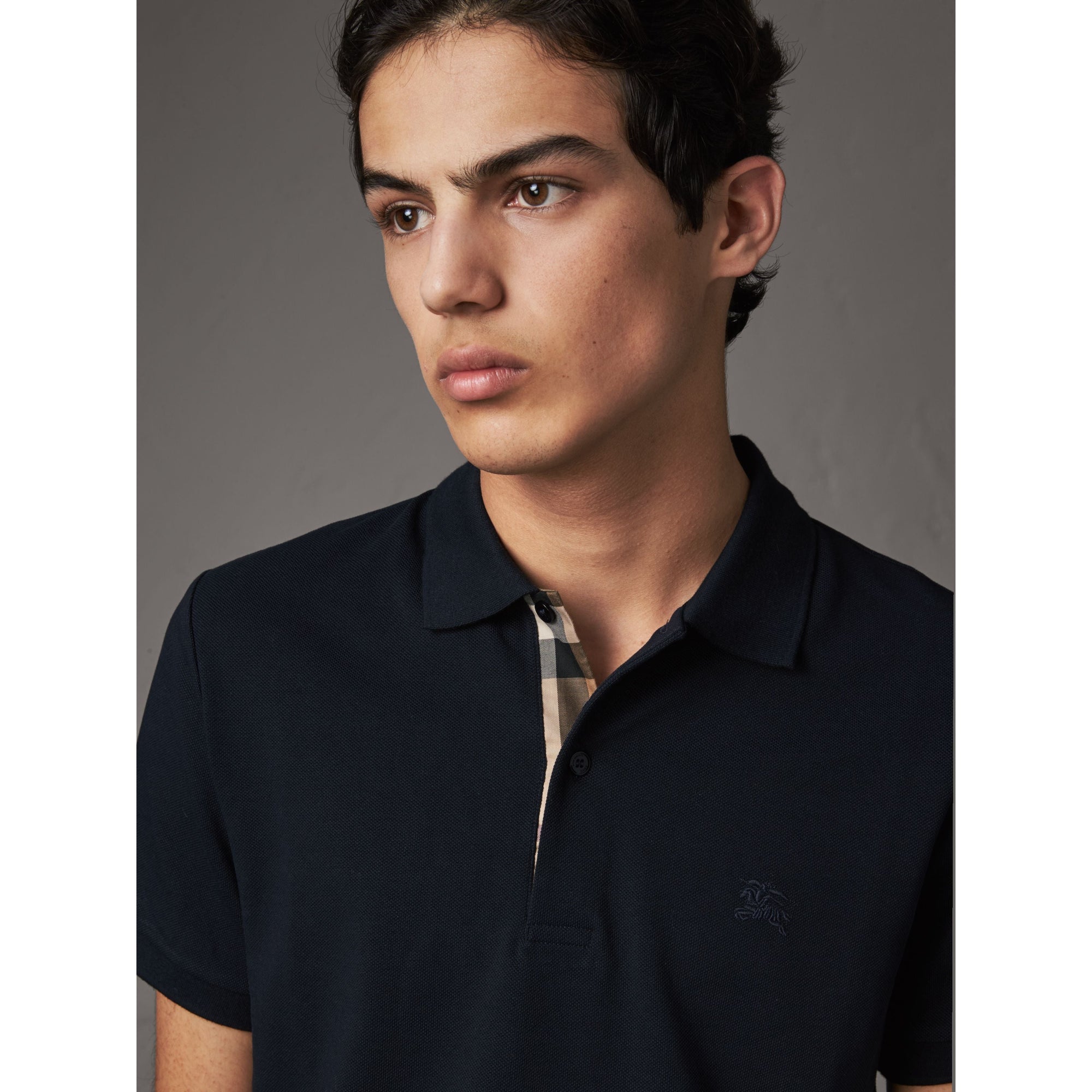 DARK NAVY Polo en piqué de coton avec patte à motif check