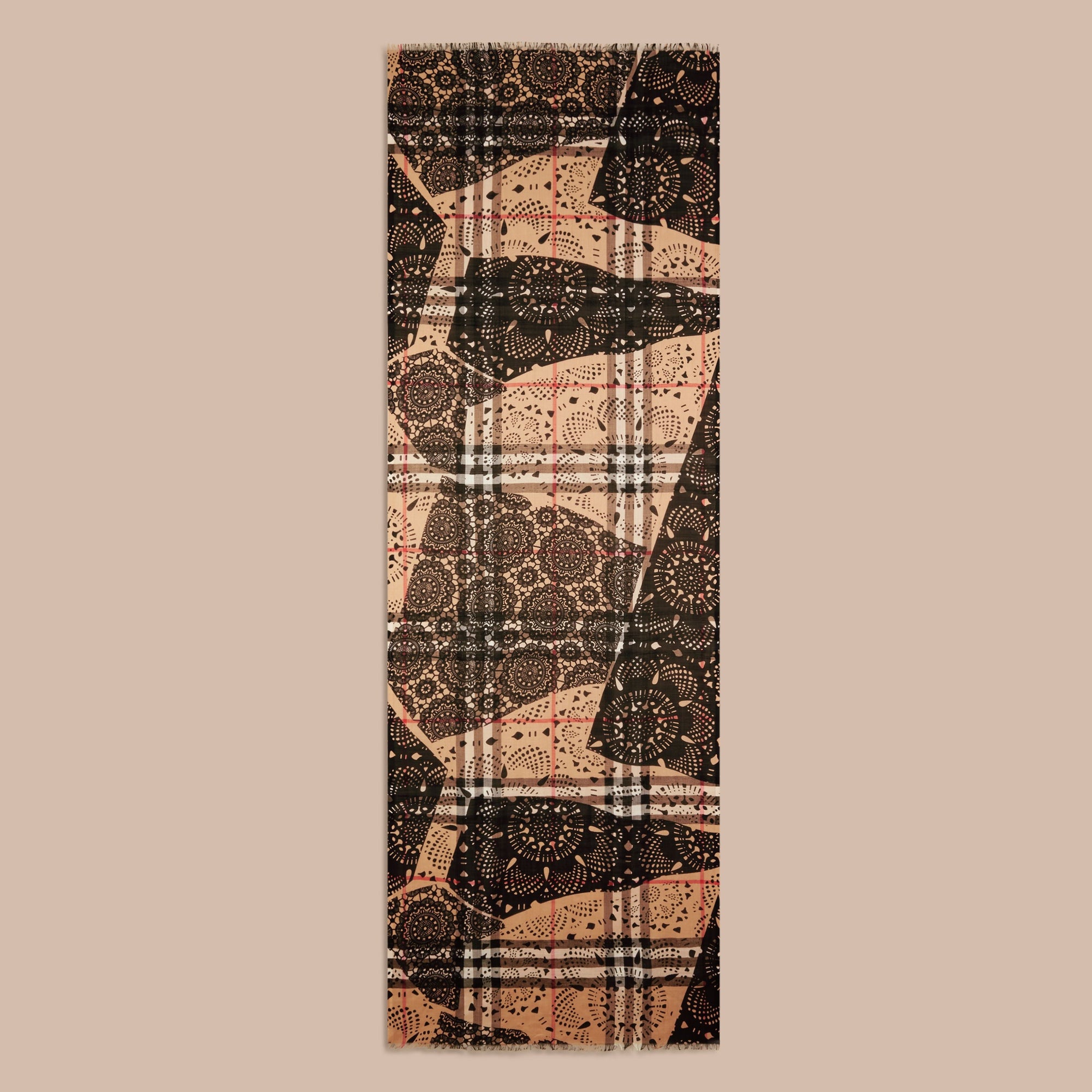 CAMEL/BLACK Écharpe en laine et soie à motif check et imprimé en dentelle façon patchwork