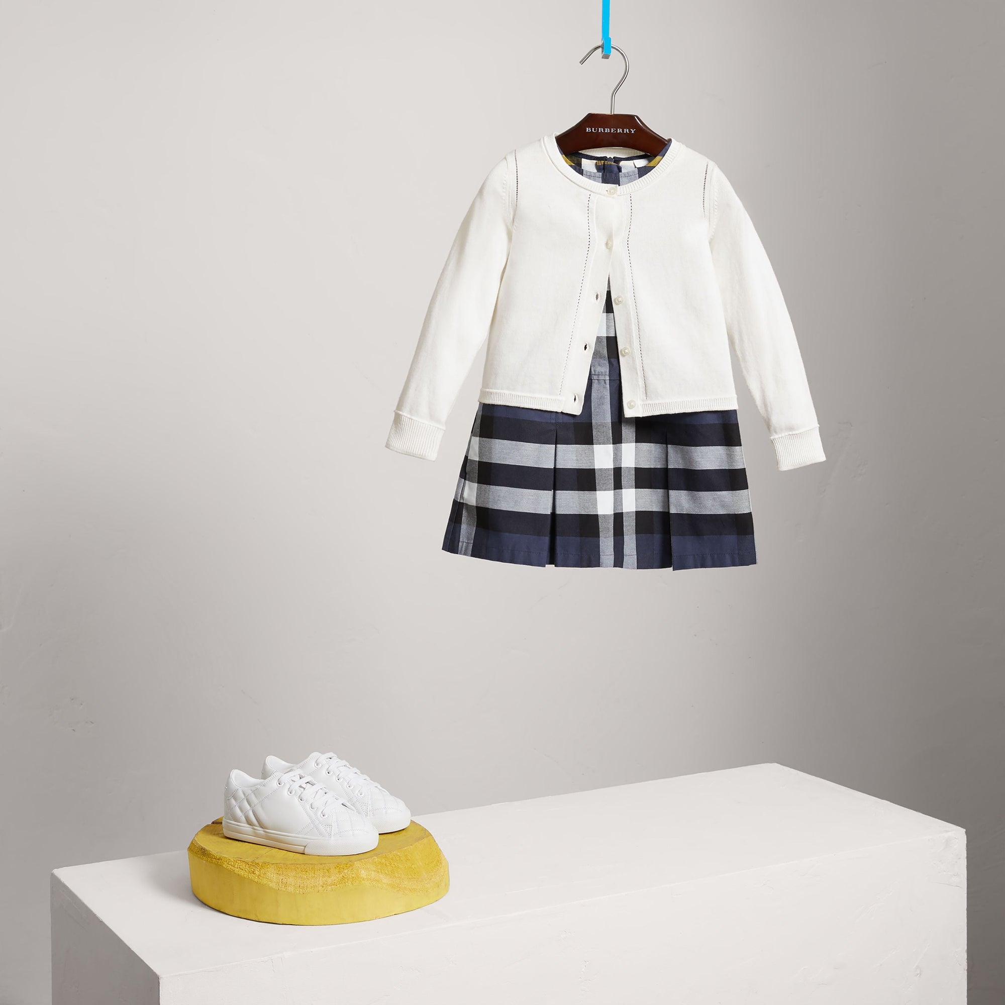 WHITE Cardigan en maille de coton avec poignets à motif check