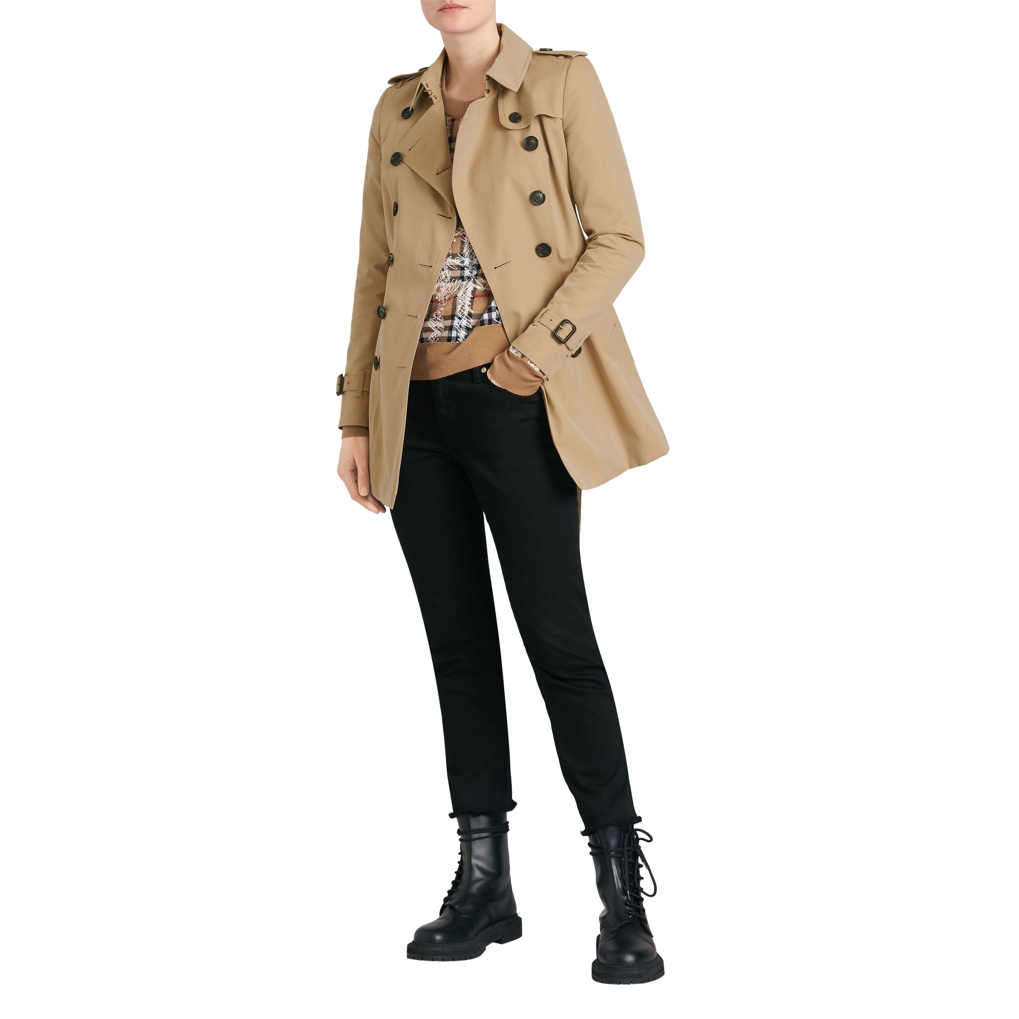 HONEY The Chelsea – Trench court