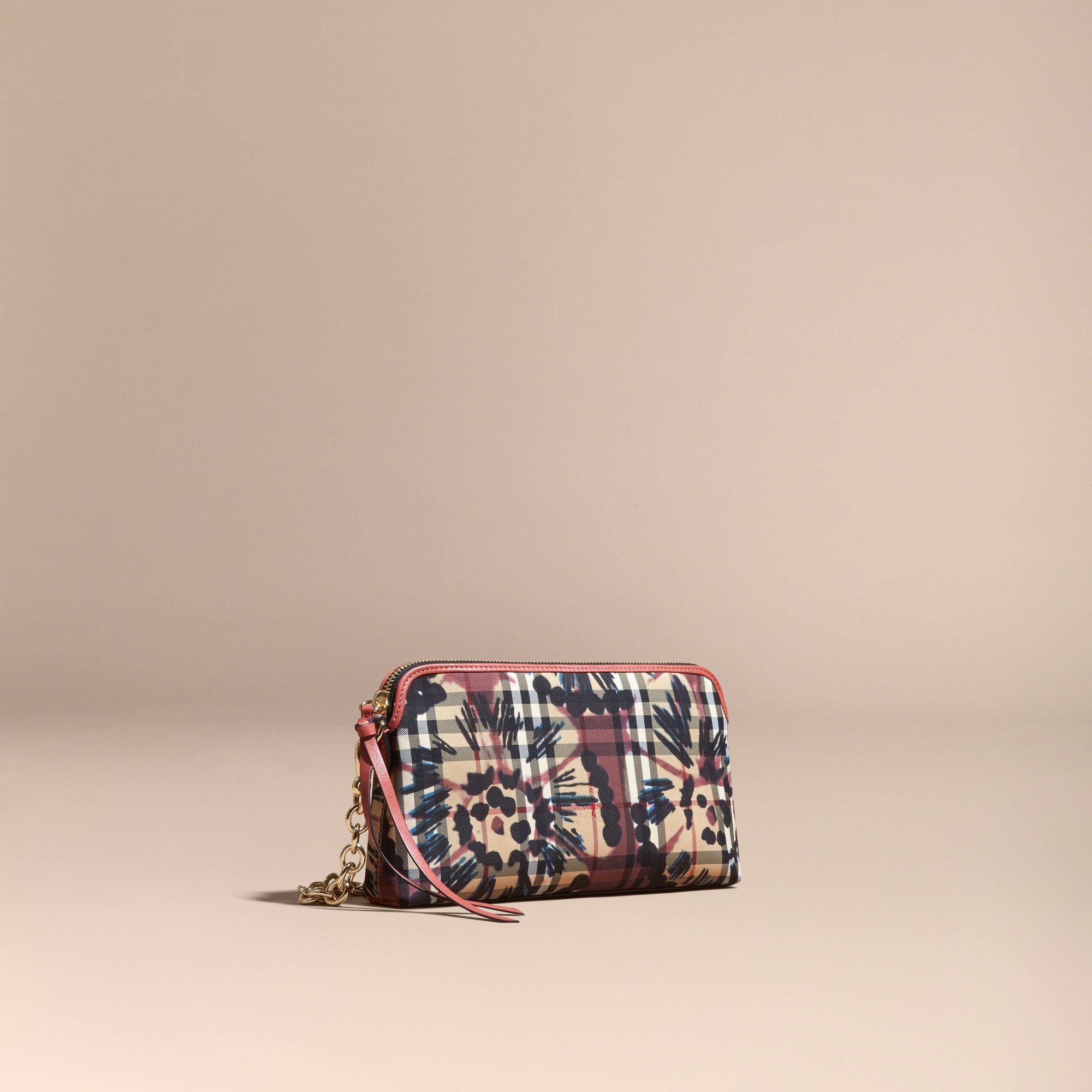 MAUVE PNK/ANTQ ROSE Clutch à motif Horseferry check et imprimé tie and dye avec éléments en cuir