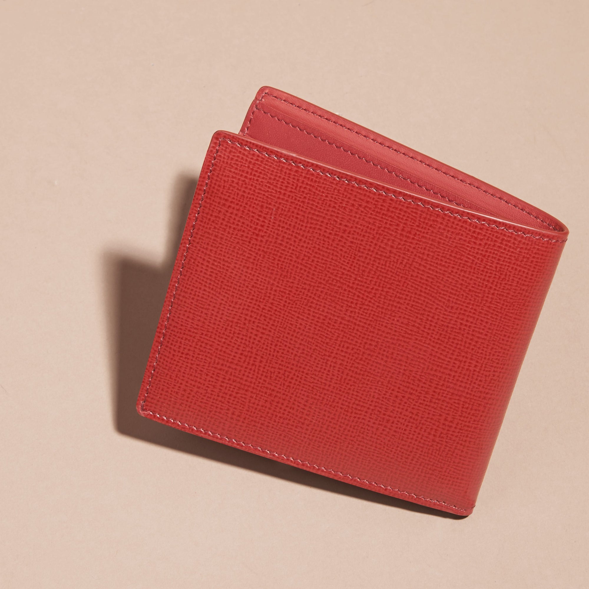 DARK MILITARY RED Portefeuille à rabat en cuir London