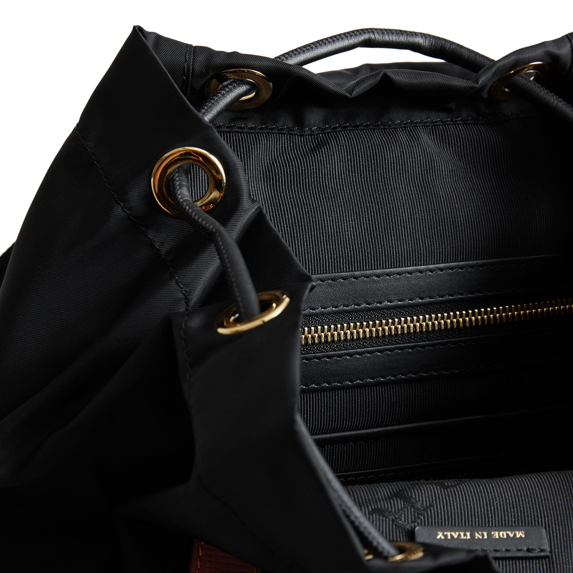 BLACK Sac The Rucksack moyen en nylon technique et cuir
