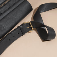 BLACK Sac Messenger en cuir grené