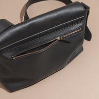 BLACK Sac Messenger en cuir grené