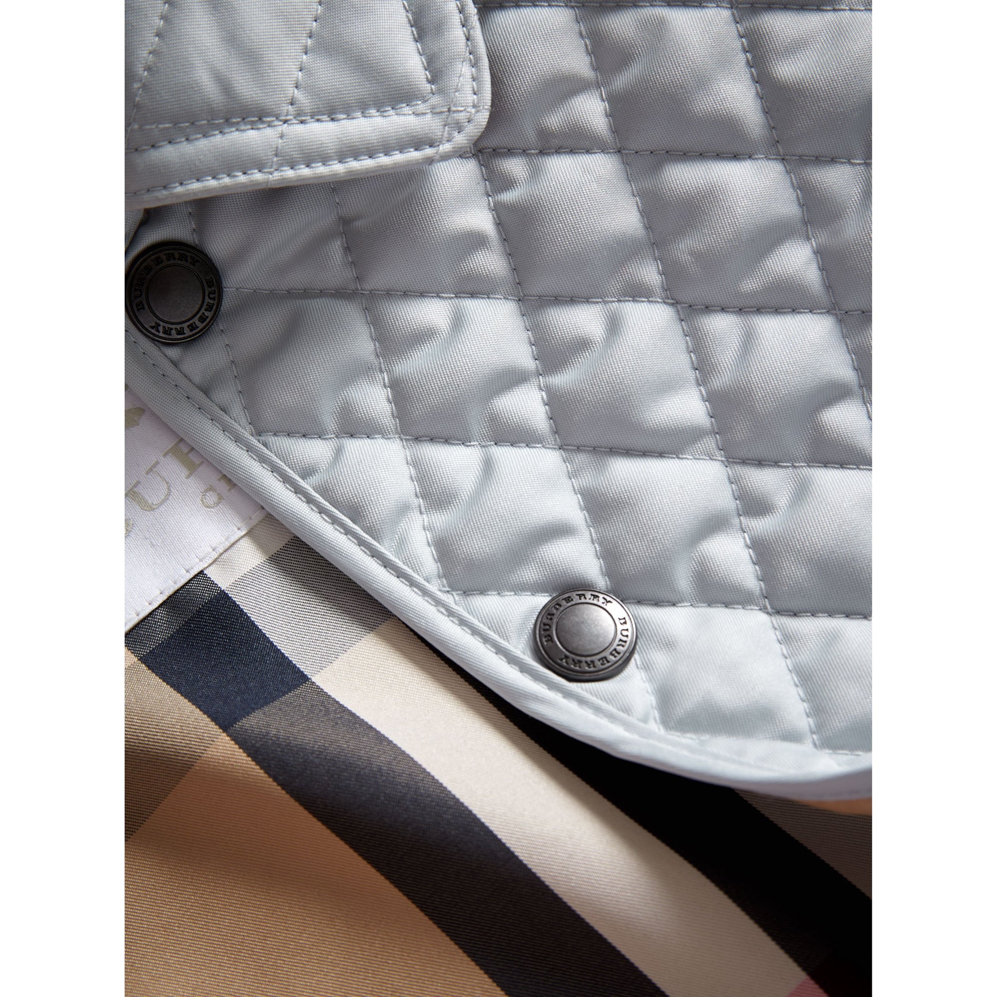 ICE BLUE Veste matelassée à motif check