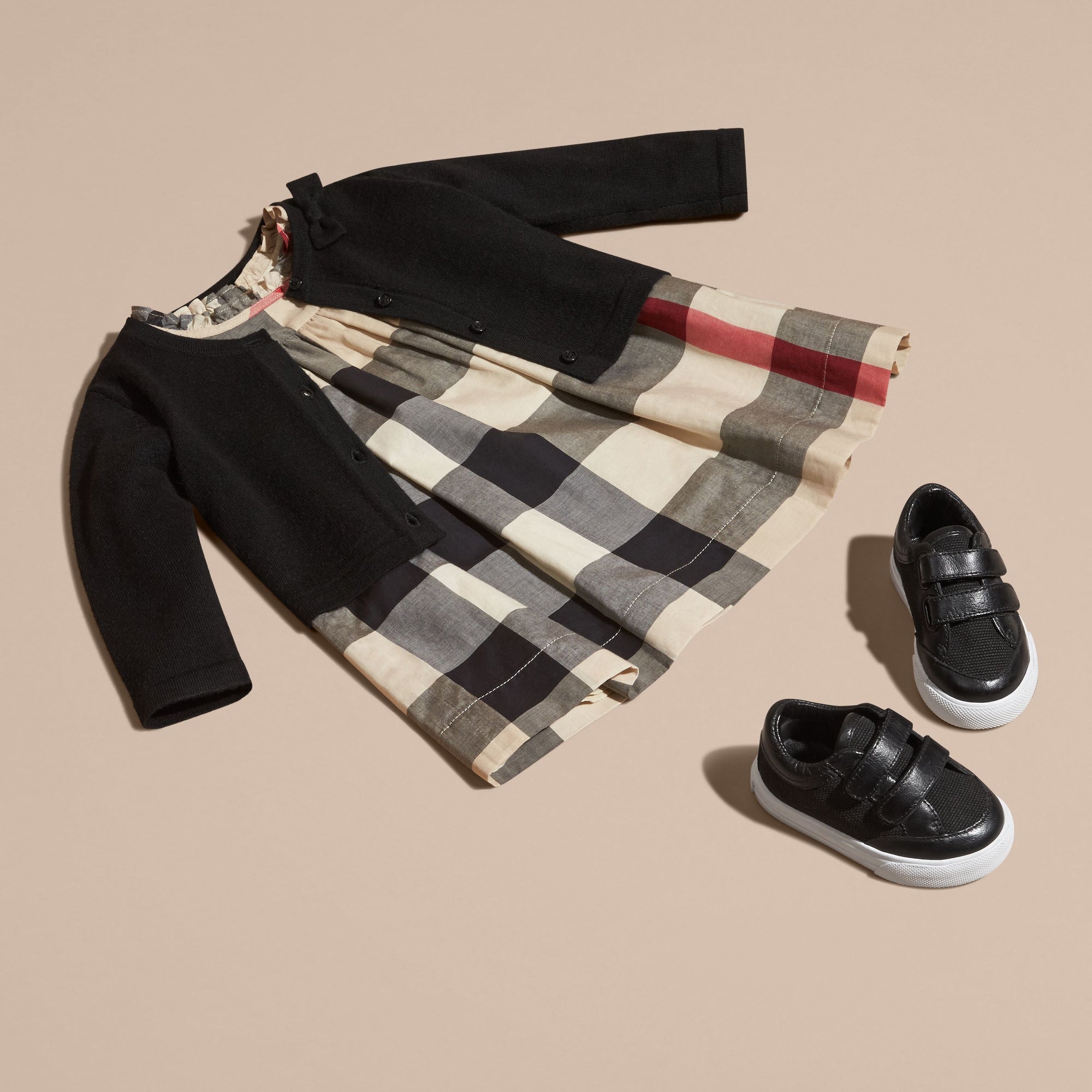 BLACK Cardigan léger en laine mérinos