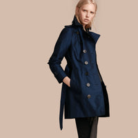 BRIGHT REGENCY BLUE Trench-coat en gabardine de coton