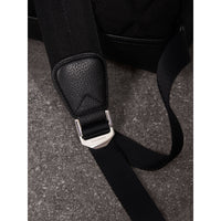 BLACK Sac à dos en cuir grené