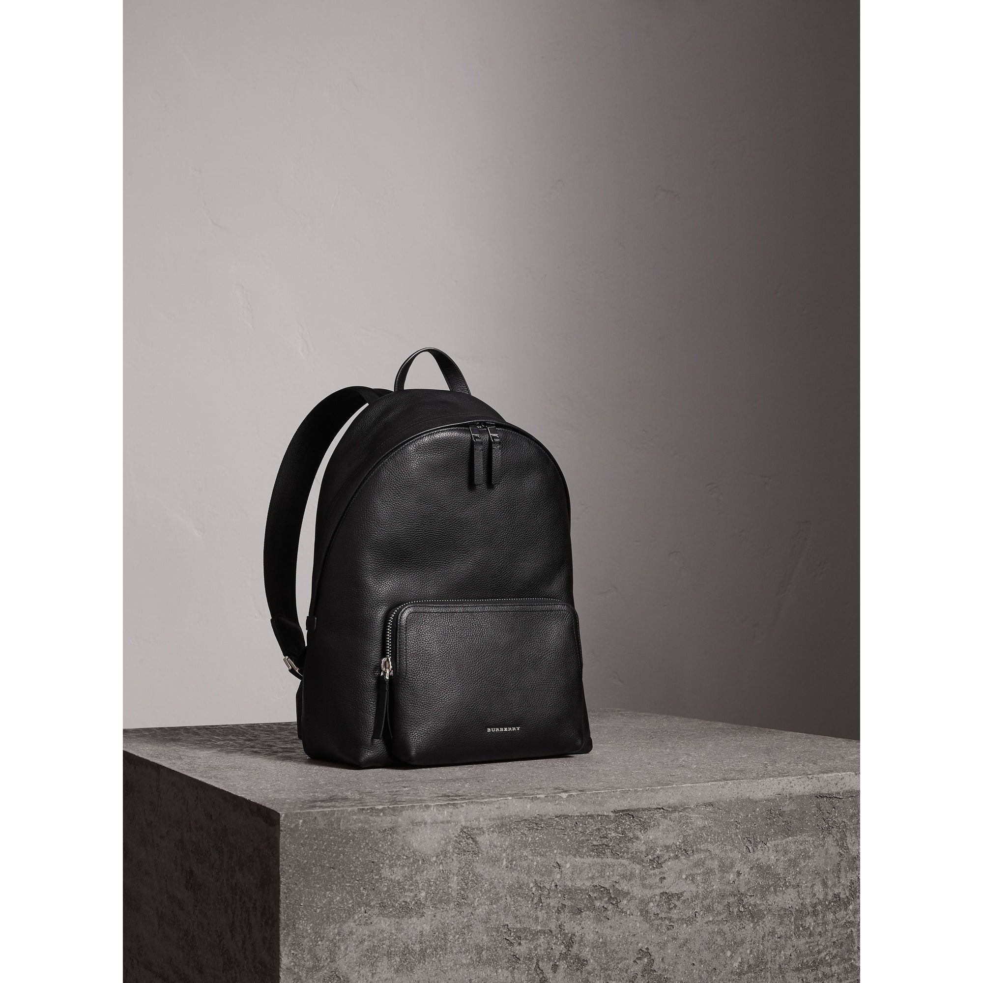 BLACK Sac à dos en cuir grené