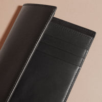 BLACK Étui pour passeport avec porte-cartes en cuir London