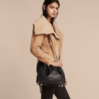 BLACK Sac à bandoulière en cuir grené et coton House check