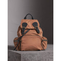 LIGHT FLAX Sac The Rucksack moyen en nylon technique et cuir