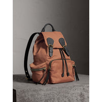 LIGHT FLAX Sac The Rucksack moyen en nylon technique et cuir