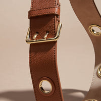 BRIGHT TOFFEE Ceinture en cuir grené avec œillets