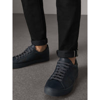 NAVY Sneakers en cuir et tissu London check