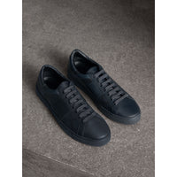 NAVY Sneakers en cuir et tissu London check