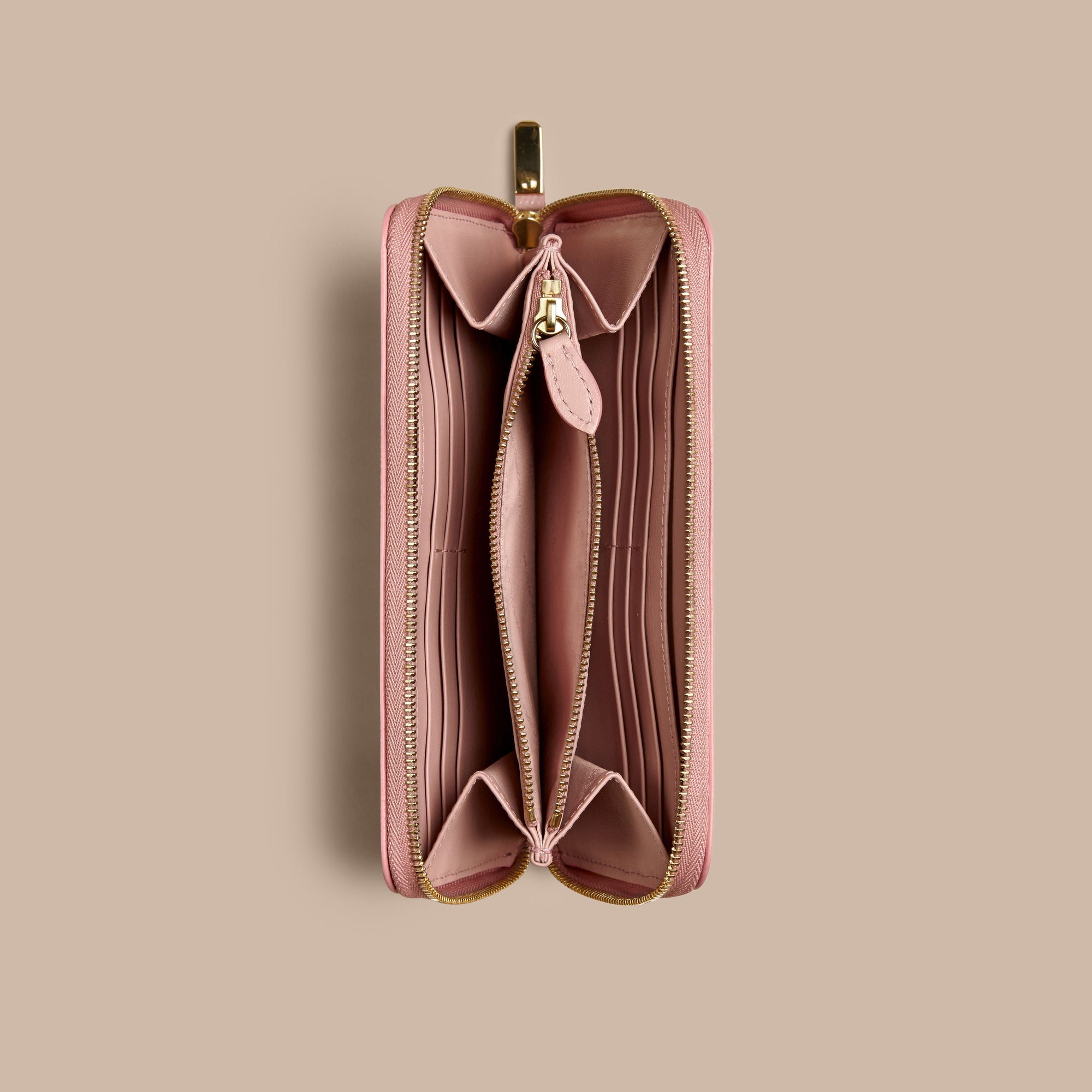 ASH ROSE Portefeuille zippé en cuir London verni