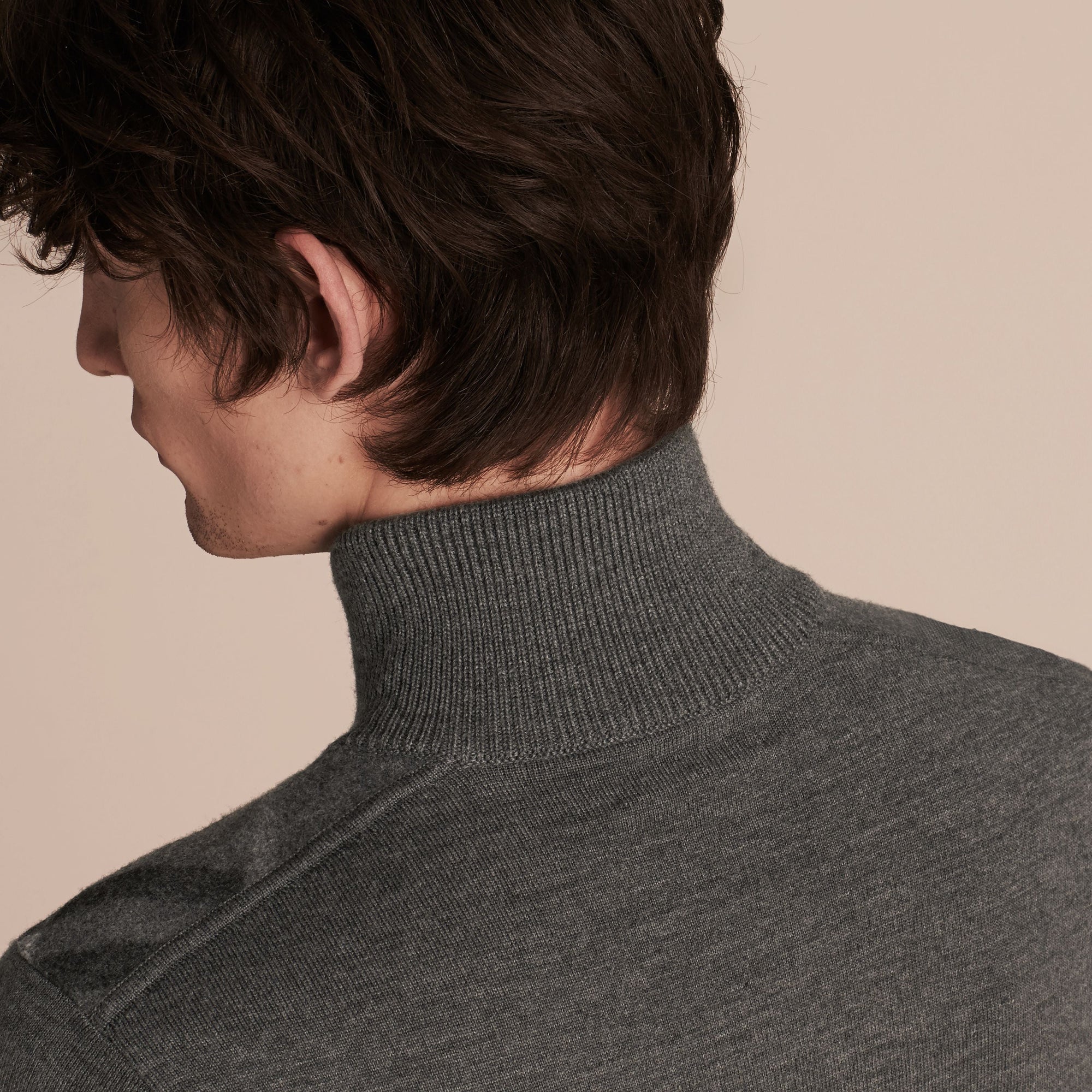 MID GREY MEL Pull en laine mérinos à col zippé