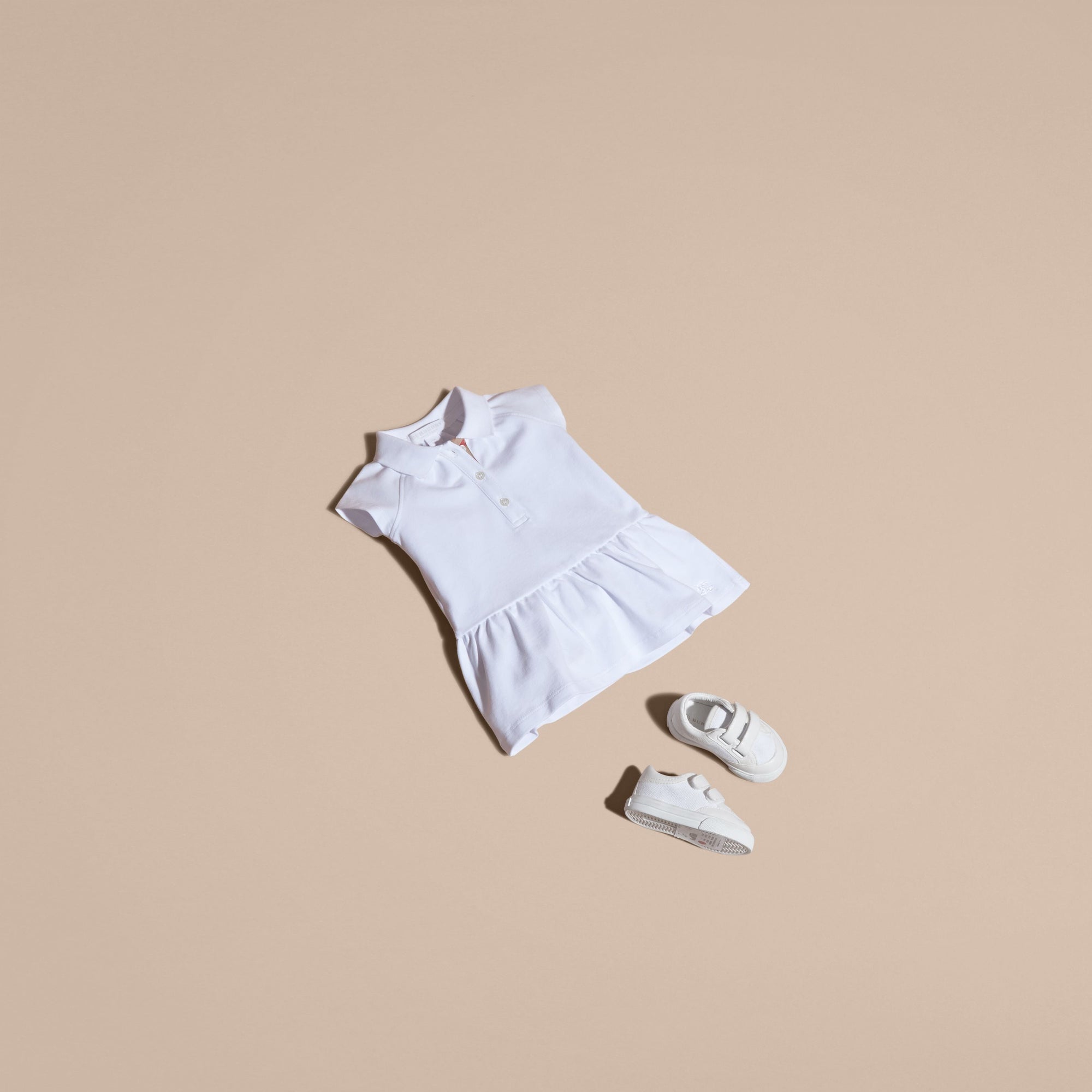 WHITE Robe en piqué de coton extensible