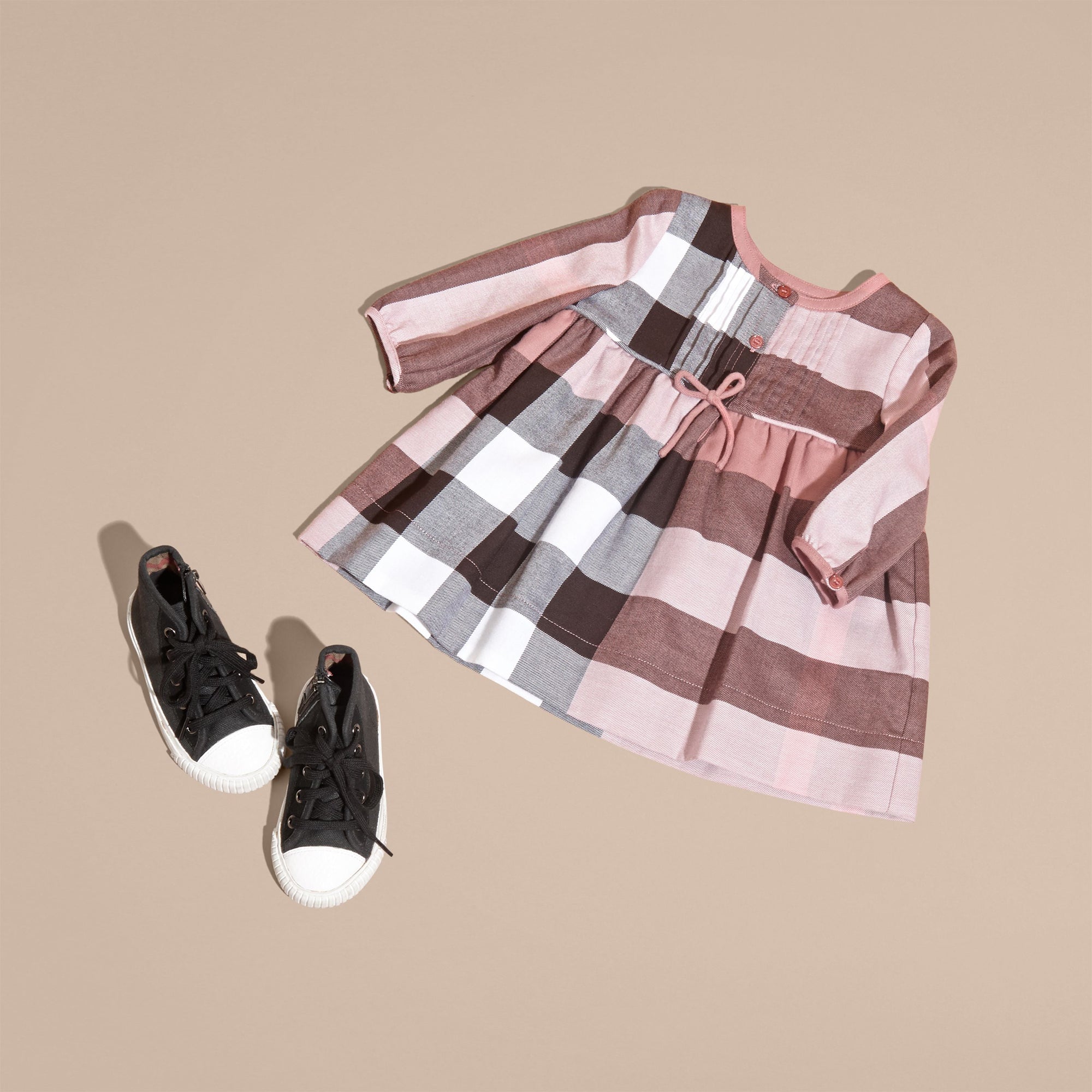 ANTIQUE ROSE Robe en flanelle de coton à motif check avec nœud décoratif