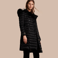 BLACK Doudoune longue rembourrée en duvet avec bordure en fourrure