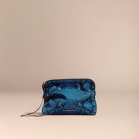 MINERAL BLUE Grande pochette zippée en nylon technique à imprimé python