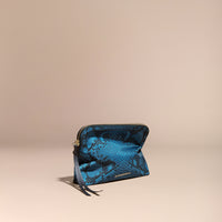 MINERAL BLUE Grande pochette zippée en nylon technique à imprimé python
