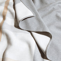 LIGHT GREY Poncho réversible en laine mérinos à motif check