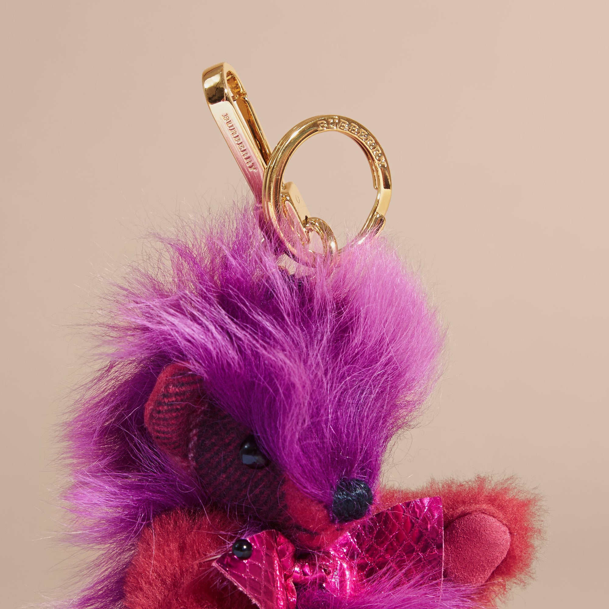 FUCHSIA PINK Bijou porte-clés Thomas Bear à pompon en cachemire à motif check