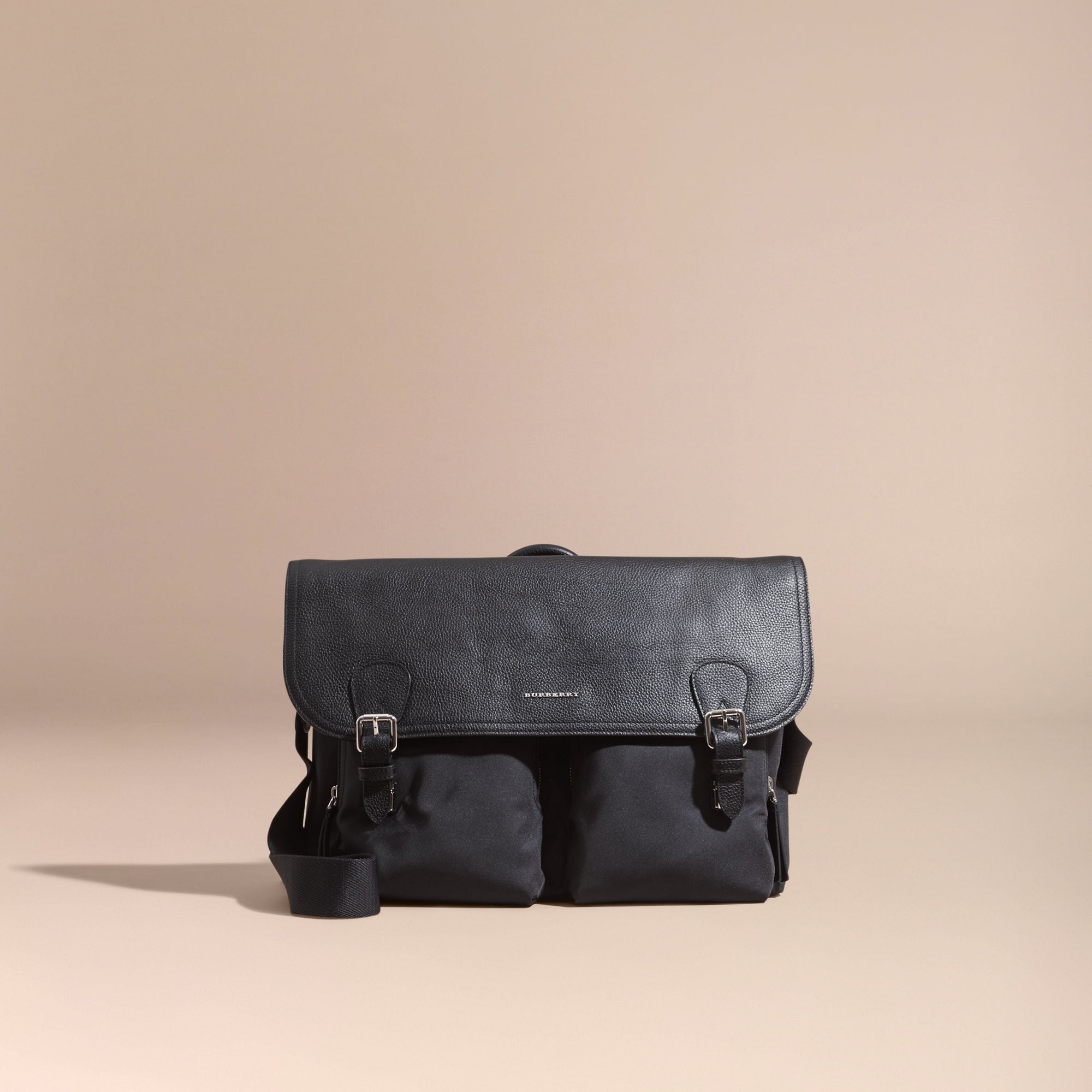 BLACK Sac Messenger avec détails en cuir