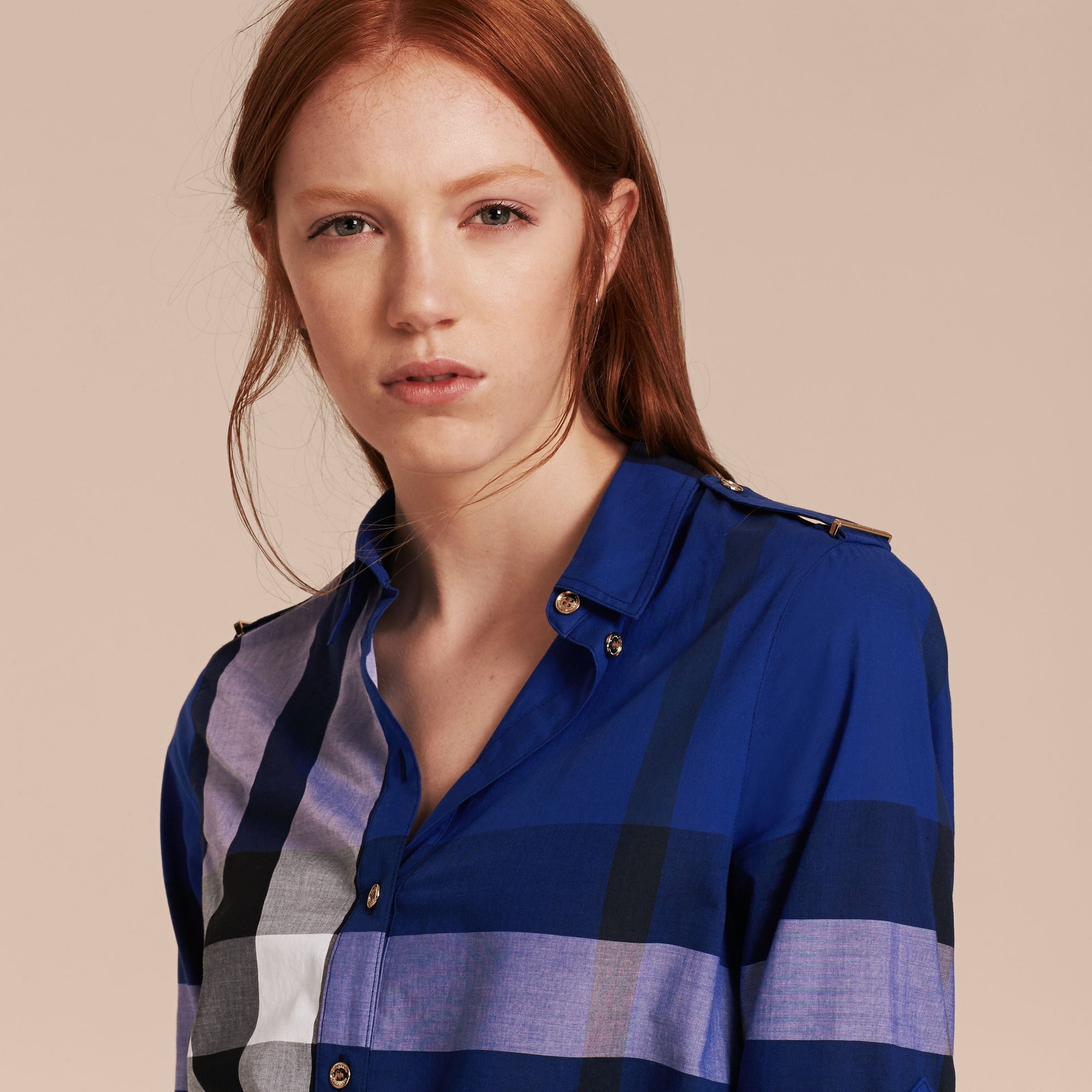 BRILLIANT BLUE Robe chemise en coton à motif check