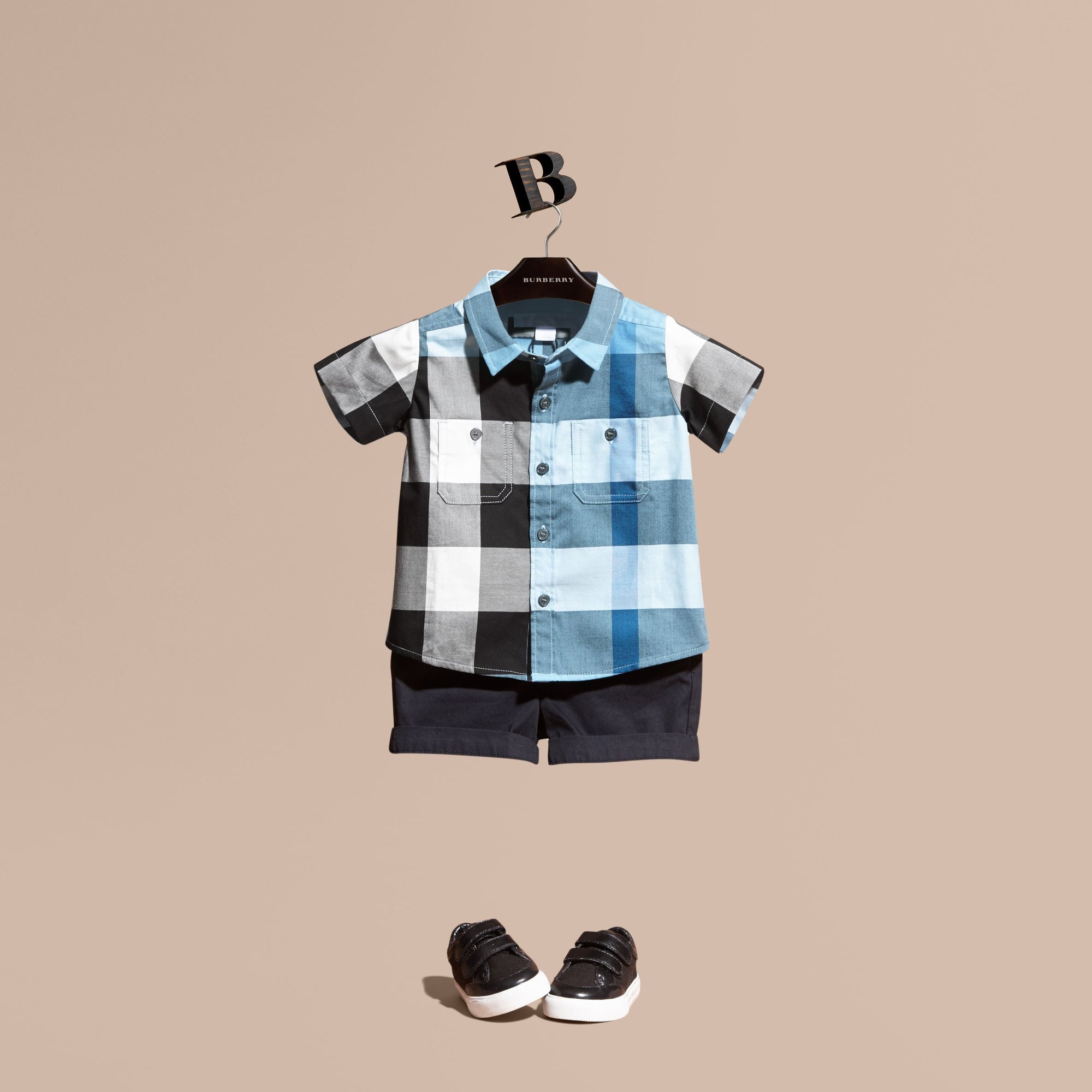 PALE BLUE Chemise en coton à manches courtes avec motif check