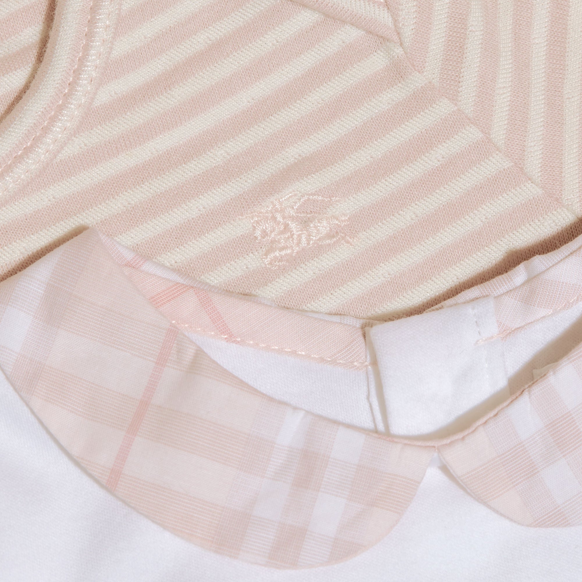 Coffret cadeau bébé trois pièces en coton mélangé à motif - Rose poudré