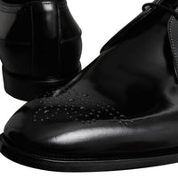 BLACK Chaussures de style derby en cuir avec détails perforés