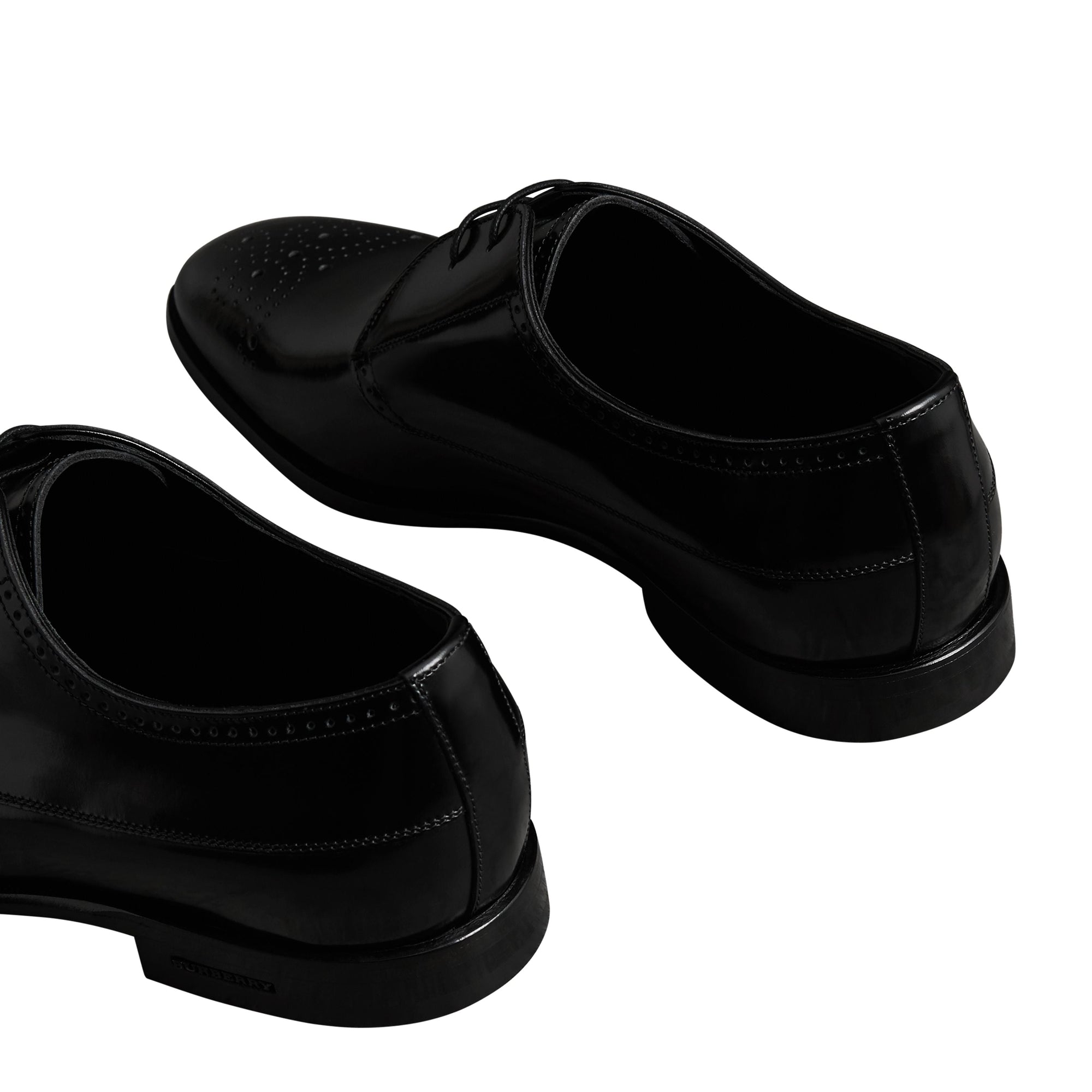 BLACK Chaussures de style derby en cuir avec détails perforés