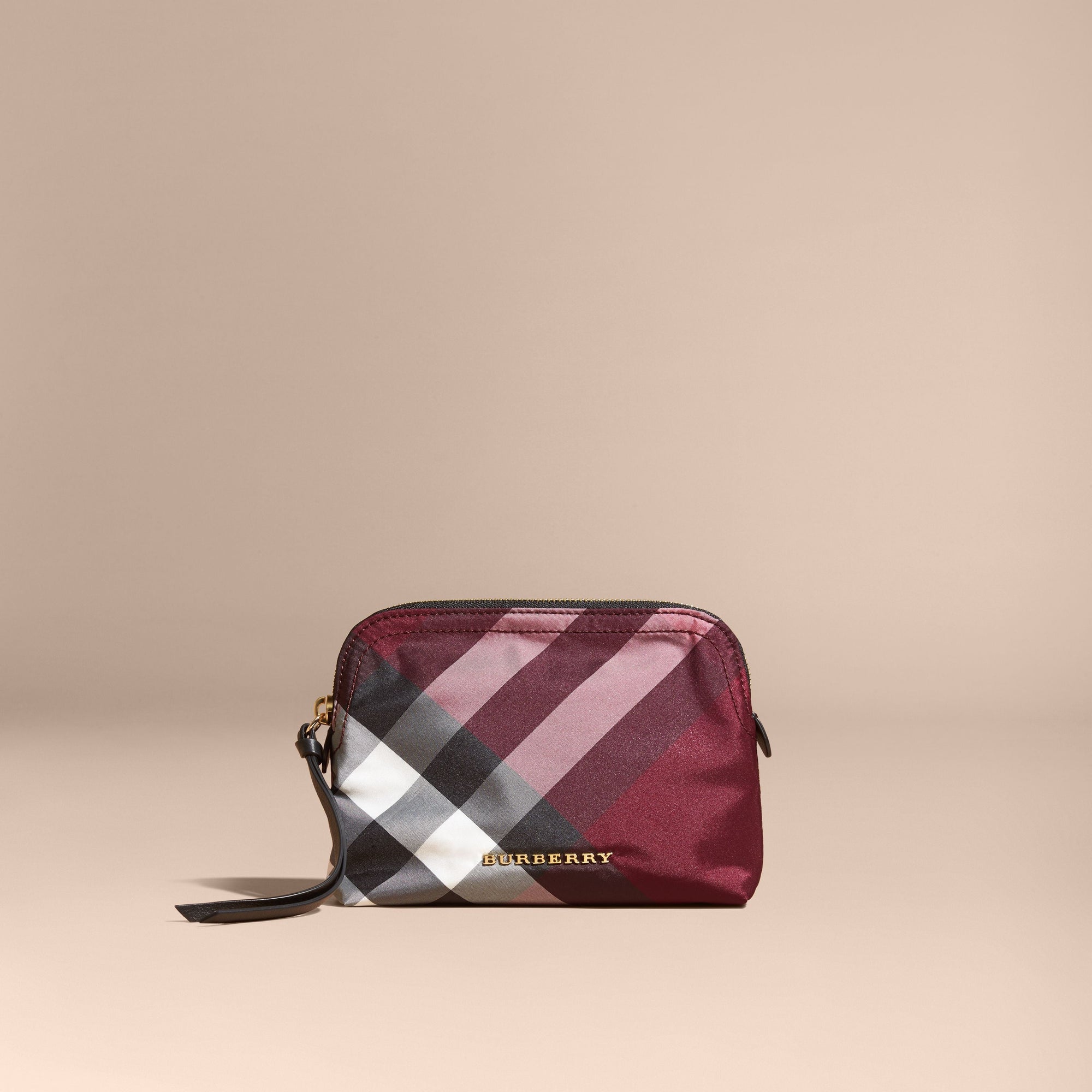 PLUM Pochette medium zippée en tissu technique à motif check