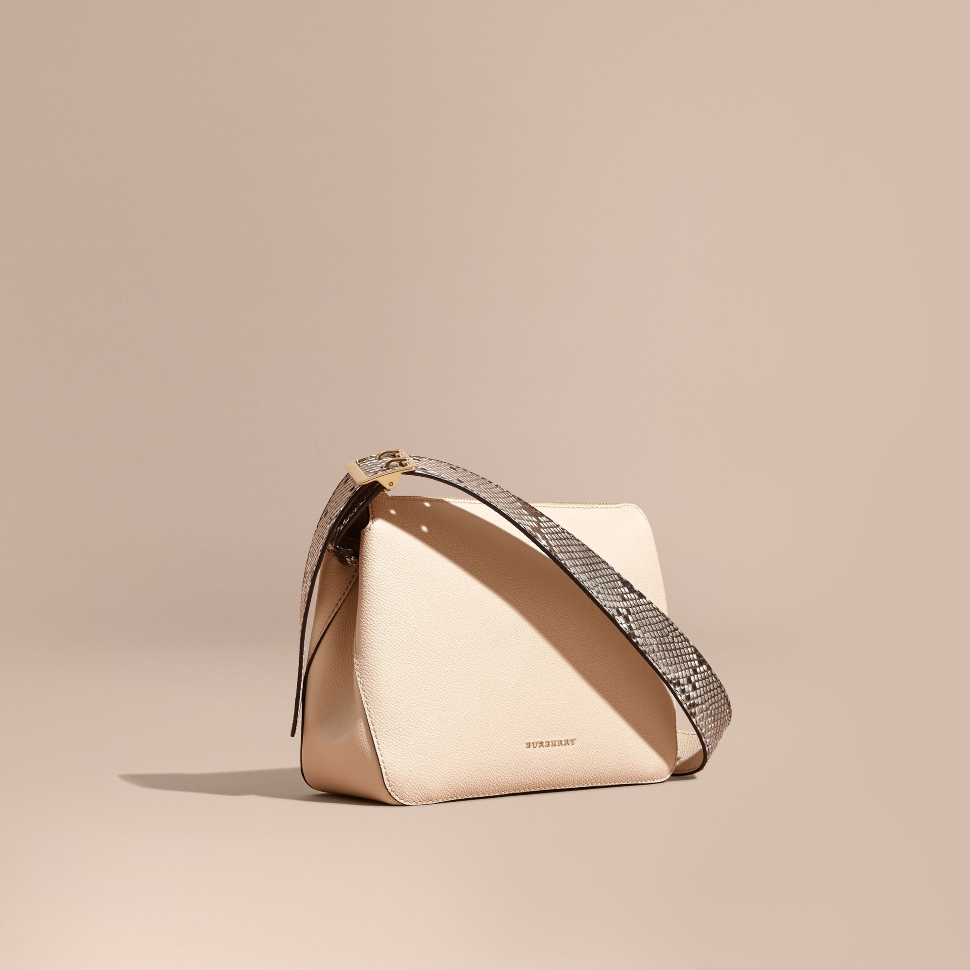 LIMESTONE Sac à bandoulière en python et cuir
