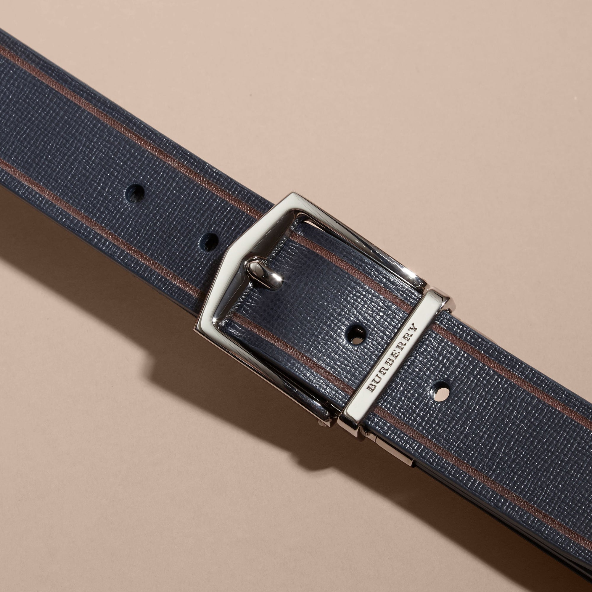 DARK NAVY/BLACK Ceinture réversible en cuir London avec bordure contrastante