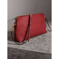 RUSSET RED Clutch en cuir grainé