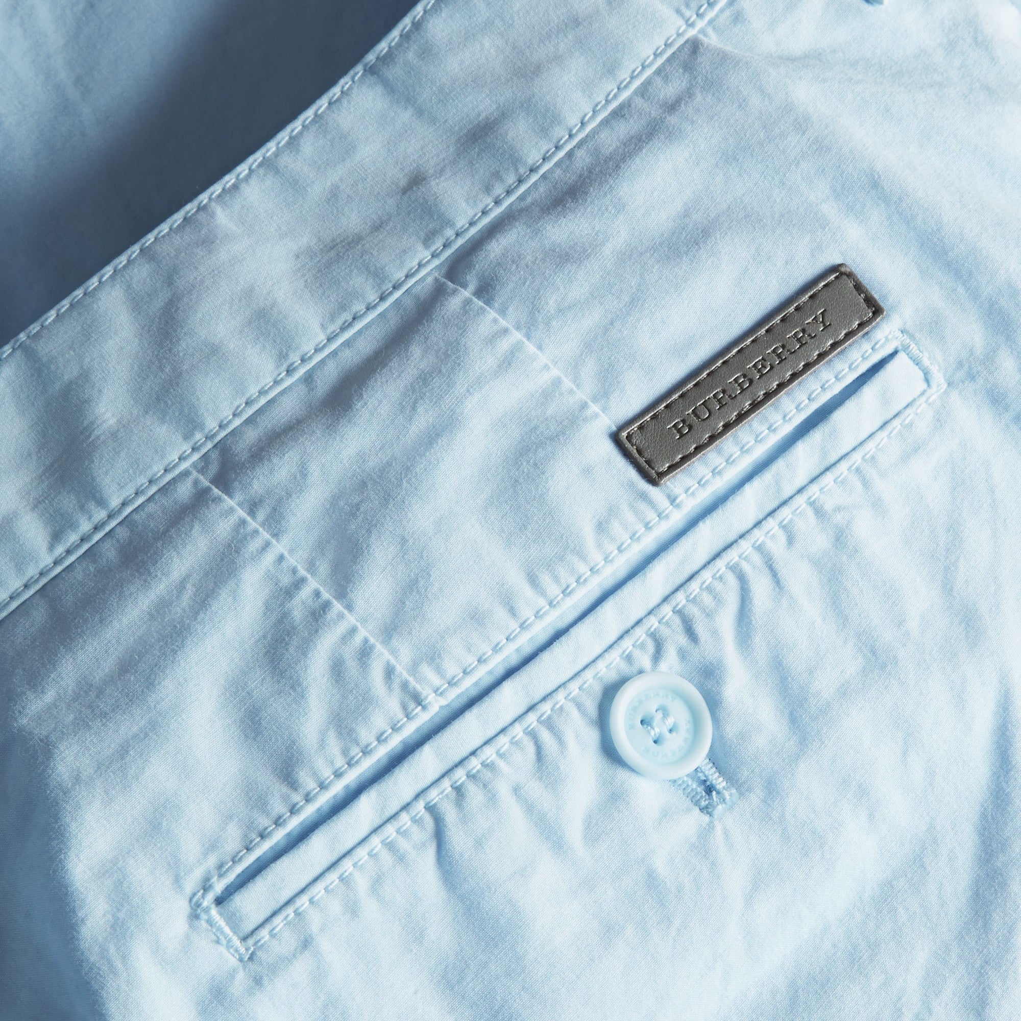 PALE OPAL BLUE Short chino en popeline de coton