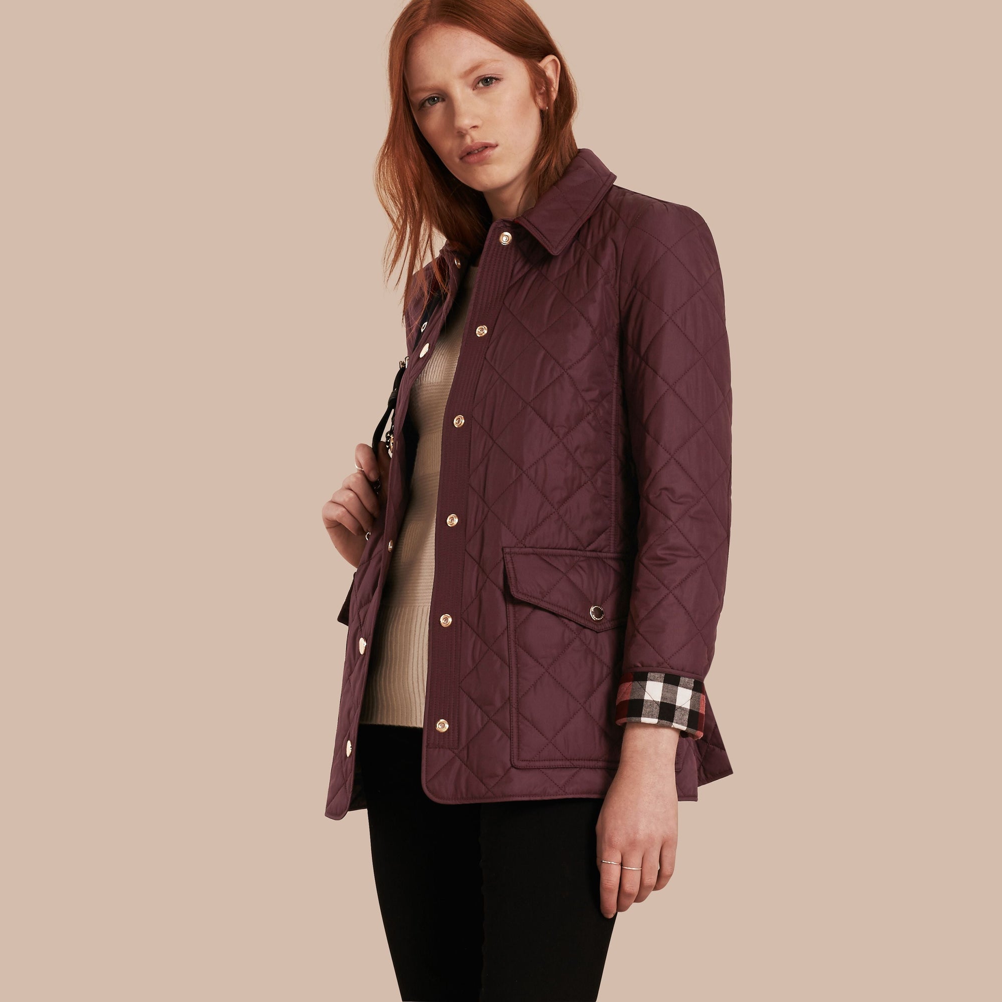 BURGUNDY Veste matelassée avec doublure à motif check