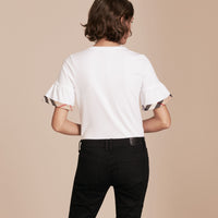 WHITE T-shirt en coton extensible avec manches ruchées et éléments à motif check
