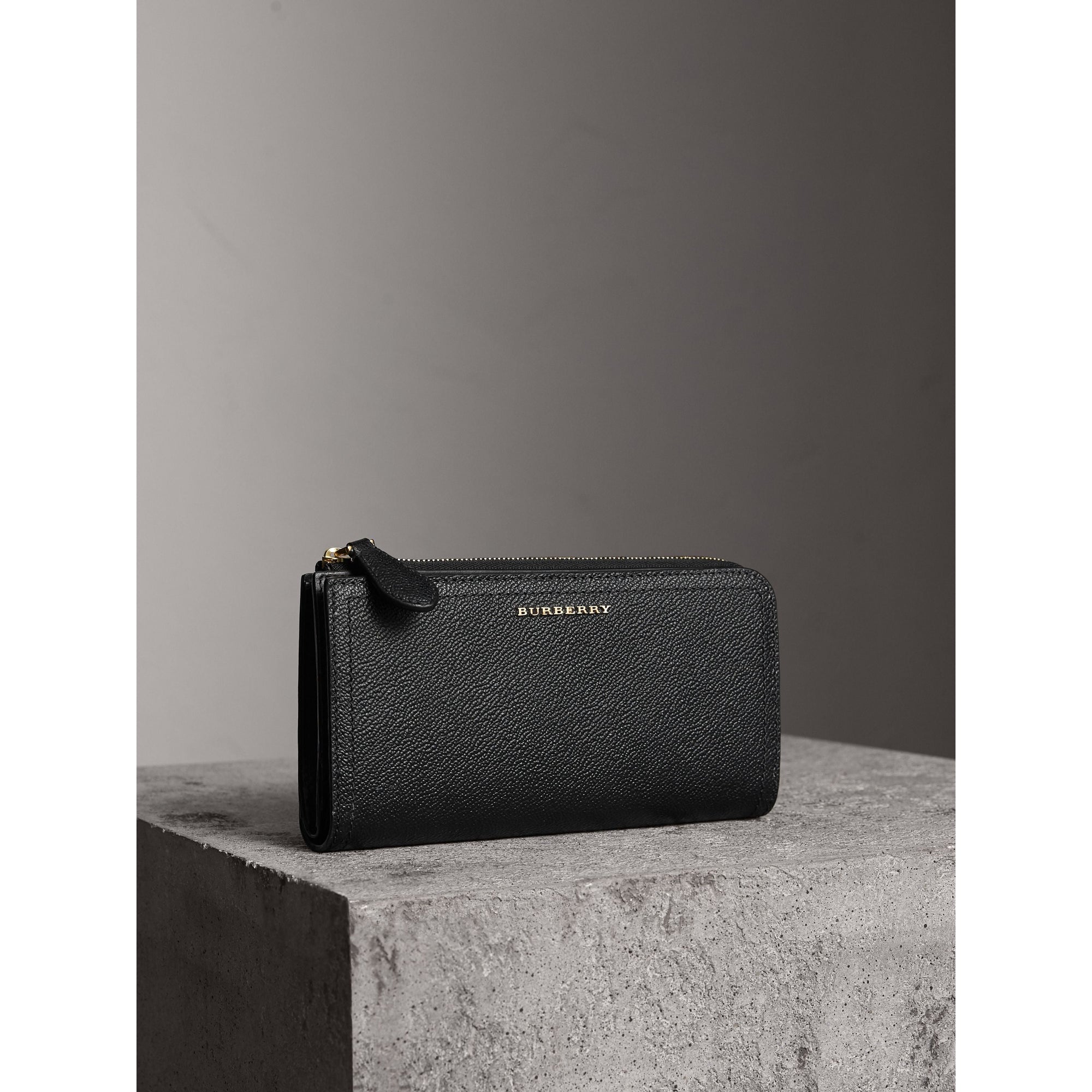 BLACK Portefeuille zippé en cuir grainé