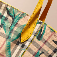 LRCH YELLOW/EMRD GRN Petit sac The Canter à motif Haymarket check et imprimé à pivoines roses