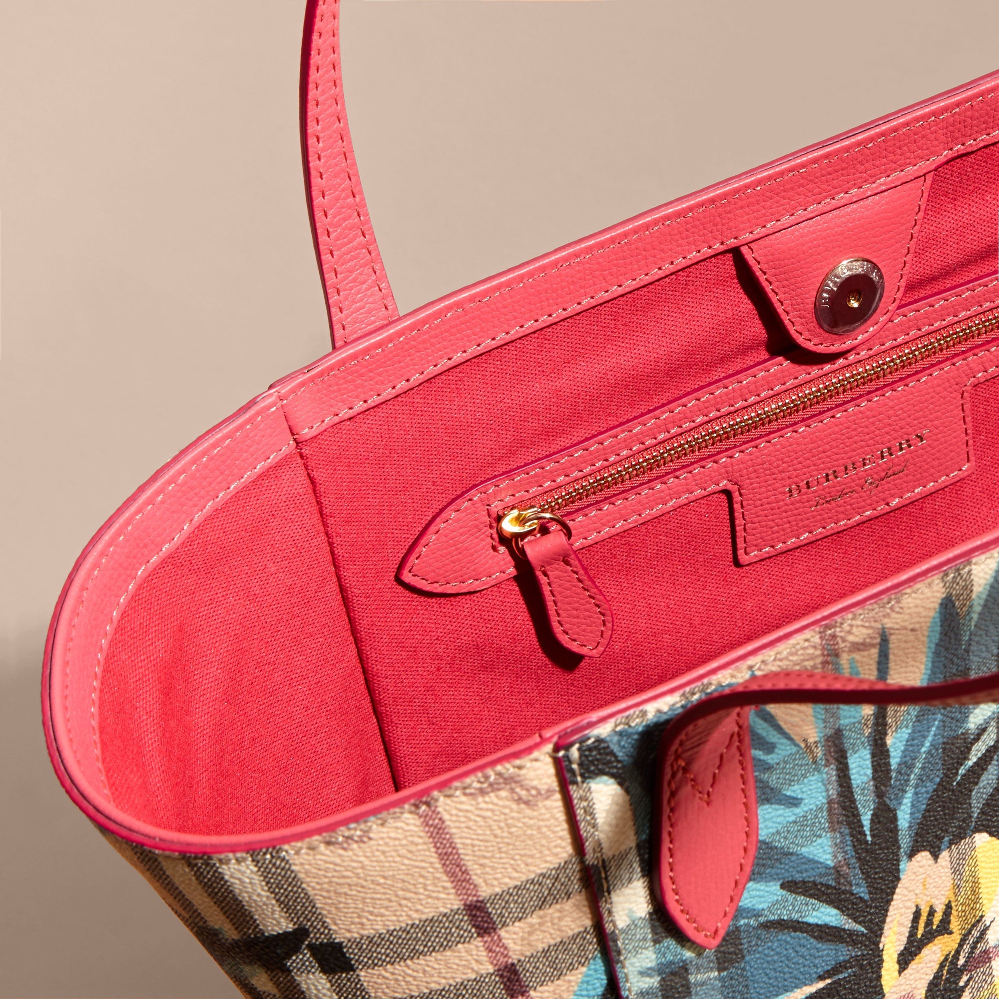 PLUM PINK/PEWTR BLUE Petit sac The Canter à motif Haymarket check et imprimé à pivoines roses