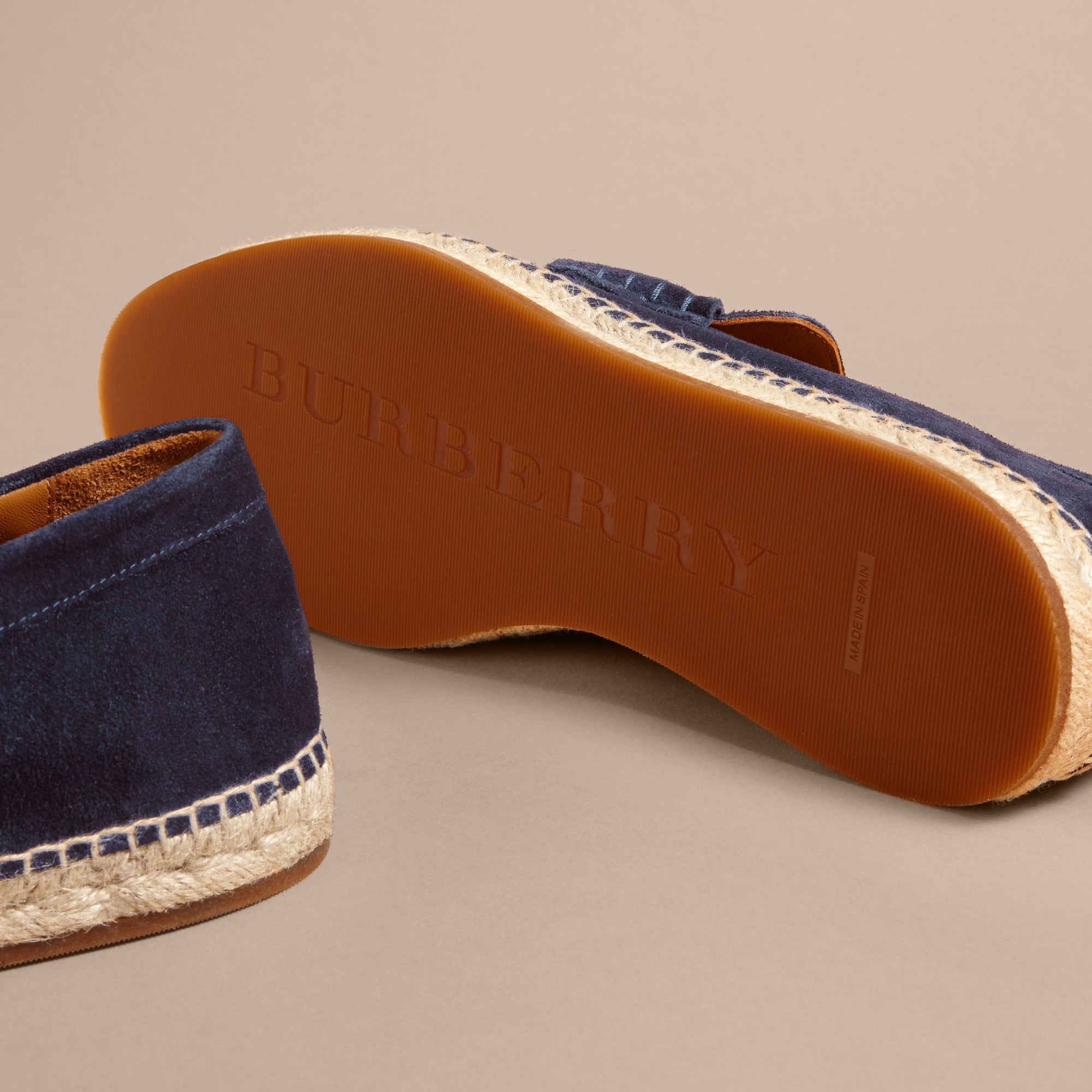 MIDNIGHT BLUE Mocassins espadrilles en cuir velours avec pampilles